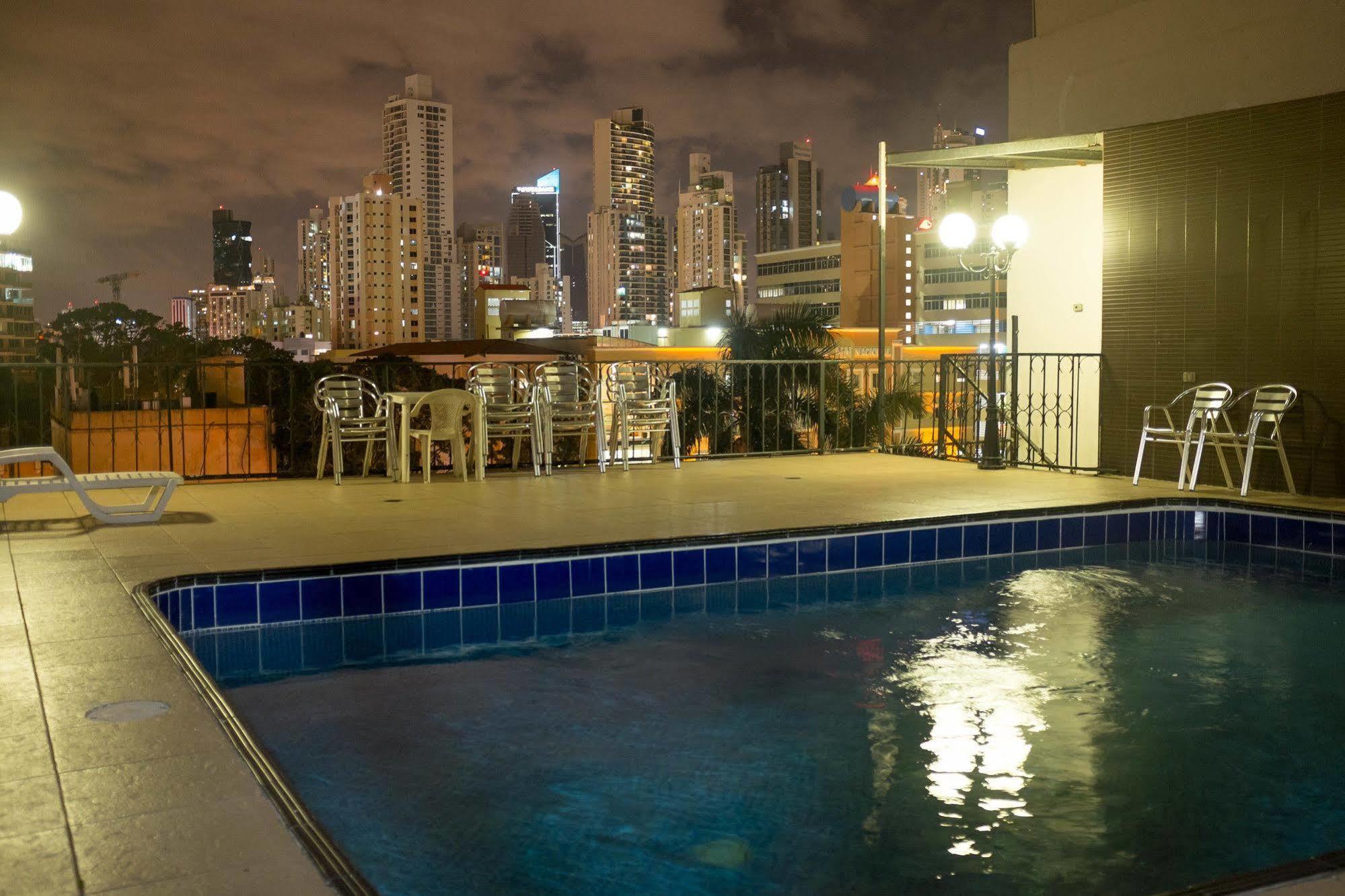 Hotel Latino Panama City Exterior photo