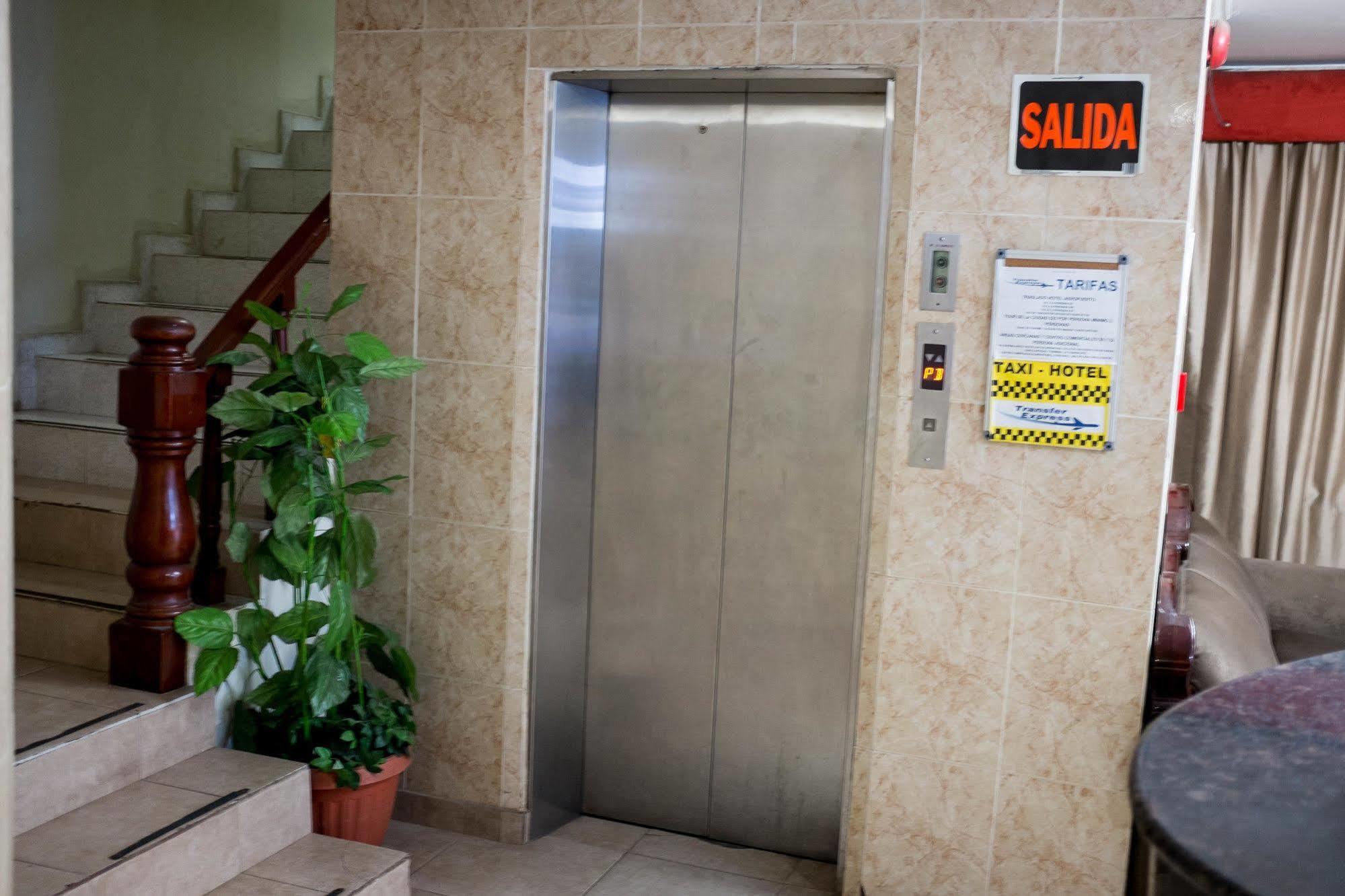 Hotel Latino Panama City Exterior photo